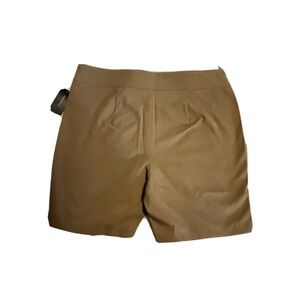 Danielle Bernstein Shorts Women Size 20W NWT Macys Beige Zip Front Casual Plus